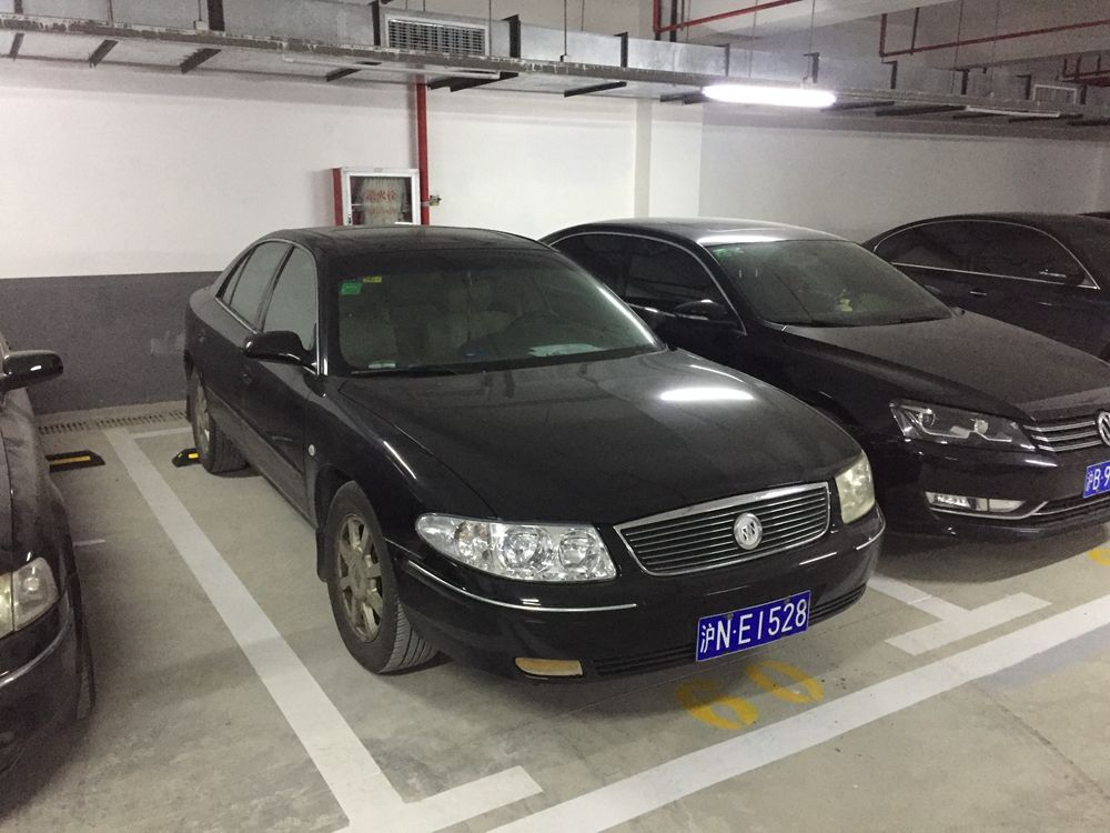 (沪NE1528)别克（BUICK）SGM7302GS[不带牌]