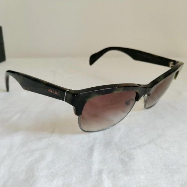 PRADA SPR11P LAB-0A7 太阳眼镜